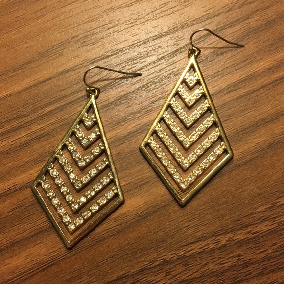 2 for 10 jewelry! - Picture 1 of 1